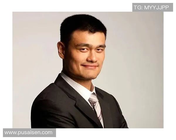 姚明身着藏服展现民族风采引发热议彰显多元文化魅力