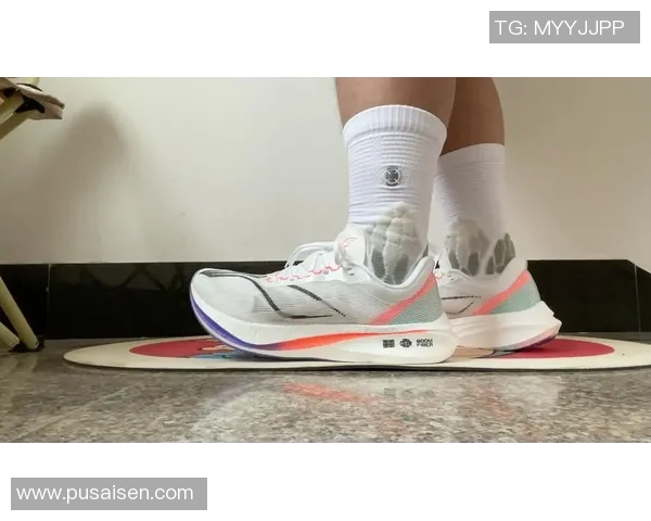 全球体育明星跑鞋排行榜揭晓谁是运动鞋界的王者与潮流引领者 全球体育明星跑鞋排行榜揭晓谁是运动鞋界的王者与潮流引领者