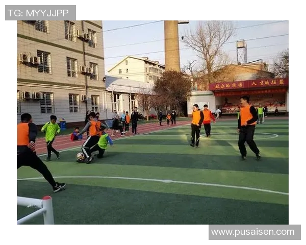 足球明星为何总是魅力四射帅气无比背后的秘密与魅力解析