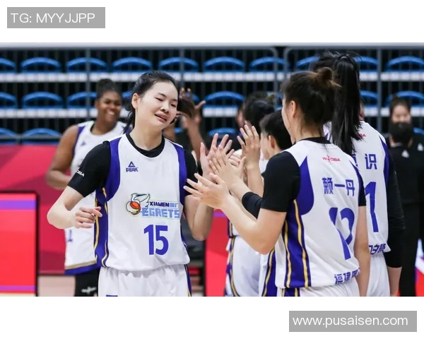 篮球明星亲自问候球迷传递正能量激励年轻人追梦